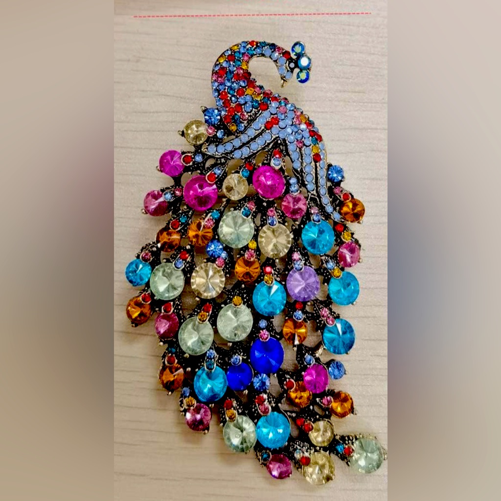 Gorgeous Huge Vintage Lord & Taylor Colorful Crystal Peacock Brooch